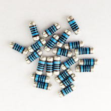 SMD Resistors 0411 1206 0204 0207 Metal Film Resistance 10ohm To 10Mohm Leadless Metal Film Resistor MELF Resistors thumbnail-5