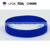 Factory Directly Sell Cheap Valentine Silicone Bracelet /cheap Custom Silicone Bracelets thumbnail-1