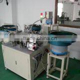 automatic cork/cap assembling machine