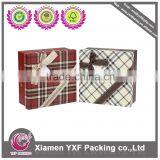 Gift Packaging Box With Classical Plaid Pattern Style thumbnail-1