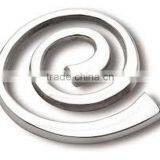 Aluminum Cast Curve Shape Trivet thumbnail-1