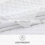 Luxury Super King Summer Fancy Movable Woven Comforters 100% Polyester Ultrasonic Quilt Bedspread Set For India thumbnail-2