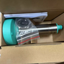 German Pepperl+Fuchs Ultrasonic Sensor UC6000-30GM-IUR2-V15 Original Authentic thumbnail-2