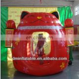 Inflatable cash cat for advertising