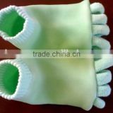 Hot selling custom new design cute cotton toe sox for kid's