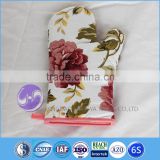 Full Printing Flower Kitchen Slubbed fabric cotton funny oven glove                        
                                                Quality Choice