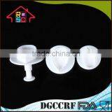 NBRSC Leaf Decorated Plunger Cookie Cutter 3-piece Set Cookies Cutter Set thumbnail-3