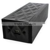 Manufaturer 2016 Fashion Red /Black Plastic Wireless Bluetooth Speaker With Music Custom