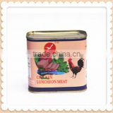 Canned luncheon chicken meat