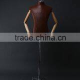 Woods Mannequin thumbnail-3