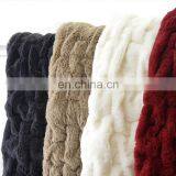 Wholesale Recycling Super Soft Extra Cozy Luxury Embossed Red White Rabbit Faux Fur Throw Blanket for Couch thumbnail-2