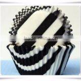 Polka Dotted Tulip Muffin Cups Greaseproof Paper Baking Cups for Thanksgiving