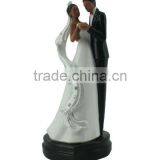 Latest Popular Resin Wedding Present Figurine thumbnail-1