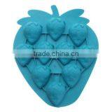 11098 Popular Baking Tools Silicone Strawberry Shape Cake Moulds thumbnail-2