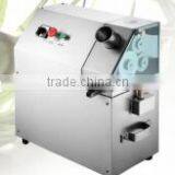 2016 HOT SALE L100A Automatic Commercial SUGARCANE JUICE EXTRACTOR Press Machine Stainless Steel thumbnail-1