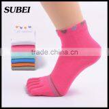 Lovely Jacquard Toe Sock Woman Yoga Pilates Sock