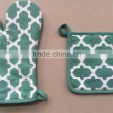 Canvas Printed Oven Mitt and Pot Holder thumbnail-1