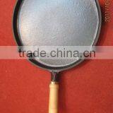 Cast Iron Wooden Handle Baking Pan thumbnail-1