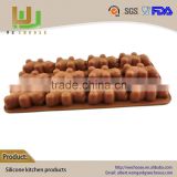 Hot sell Eco-Friendly magnetic silicone chocolate mould DIY chocolate bear