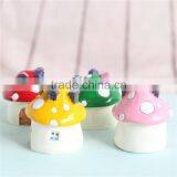 Mini CUTE Fashional Resin Decoration, ZAKKA Mushroom Small Home Furnishing Articles Mini House Resin Home Background Props thumbnail-2