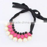 High Quality Latest Women Pearl Necklace thumbnail-2