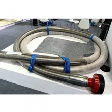 High Pressure Steel Wire Spiraled Rubber Hose thumbnail-4