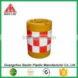 Plastic Road Anti-bump Barrel For Road Safety thumbnail-1
