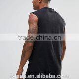 OEM Wholesale Men Stylish Zip Pocket Sleeveless Sweatshirt thumbnail-4
