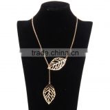 Double Leaf Pendant Necklace Gold Tone Lasso Simple Necklace
