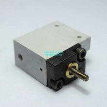 KW1-M2285-000 YAMAHA Цилиндр подачи материала диаметром 12 мм thumbnail-1