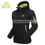 OEM Hot Sale Softshell Jacket Men Outdoor Waterproof Jackets thumbnail-5