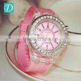 6 Colors Luminous Hand Rhinestone Silicone Strap Watch Lover's Watch thumbnail-4