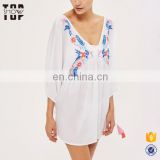 OEM white beautiful fancy floral embroidery kaftans