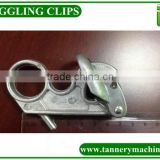 plastic hanger hook clip for toggling machine