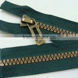 8# Plastic Zipper Slider thumbnail-1