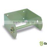 Metallic Salt Lick Holder for Horses thumbnail-1