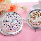 Round Folding Russian Metal Mirror thumbnail-2