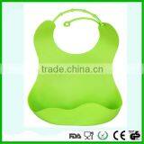 Amazon Hot Selling Washable Baby Bib in Silicone Material
