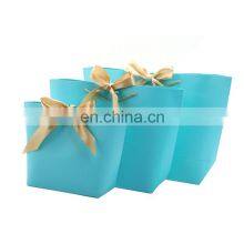 Fashion Style Colorful Gift Bag Spot Handbag Customized Your Own Logo Packaging Paper Gift Bag thumbnail-5