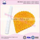Rose and Heart Shape Fondant Cake Engraved Acrylic Rollin Pin thumbnail-1