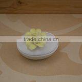 Wholesale Small Porcelain Jewel Box With Flower Shape Design thumbnail-3