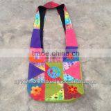 SHB135 bag with flower and peace sign patch worth $3.00