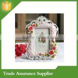 2015 Modern European Pearl Table Top Photo Frame Resin Picture Frame thumbnail-4