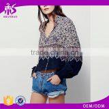 2016 Guangzhou Shandao Supplier OEM Custom Design Spring Women Long Sleeve V Neck Vintage Printed Chiffon Blouse Patterns thumbnail-1