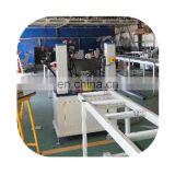 Automatic knurling machine with insertion for aluminum profiles