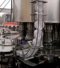 220V Getränkeabfüllmaschine mit Touchscreen-Schnittstelle thumbnail-3