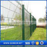 Hot Dipped Galvanized Pvc Coated Weld Wire Mesh Triangle Bending Fences for Houses Factory(curved Fence) thumbnail-3