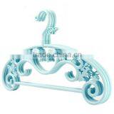 Beautiful Butterfly Shape Plastic Rotating Clothes Hanger thumbnail-4