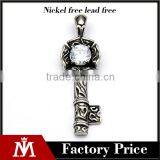 2017 Latest Unisex Charm Silver Jewelry Stainless Steel Key Crystal Pendant Casting Necklace thumbnail-1