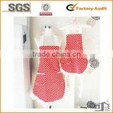 Mother and Daugher Vintage Aprons With Lace thumbnail-1